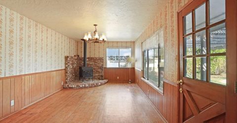 25523 E Groves Rd, Farmington, CA 95230 Photo