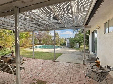 25523 E Groves Rd, Farmington, CA 95230 Photo