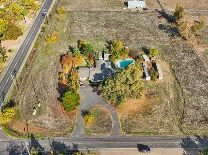 25523 E Groves Rd, Farmington, CA 95230 Photo