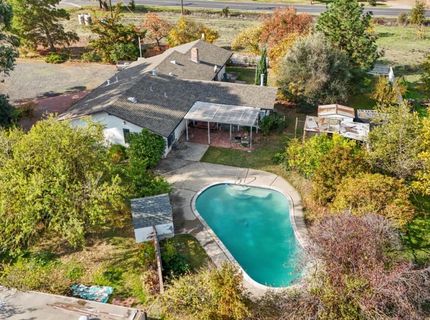 25523 E Groves Rd, Farmington, CA 95230 Photo