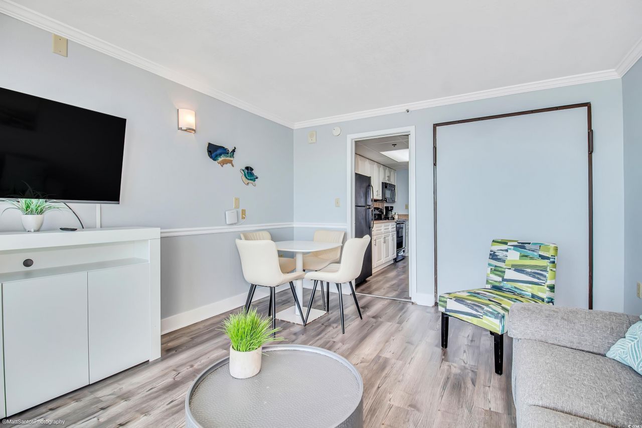 3000 N Ocean Blvd. Photo 8