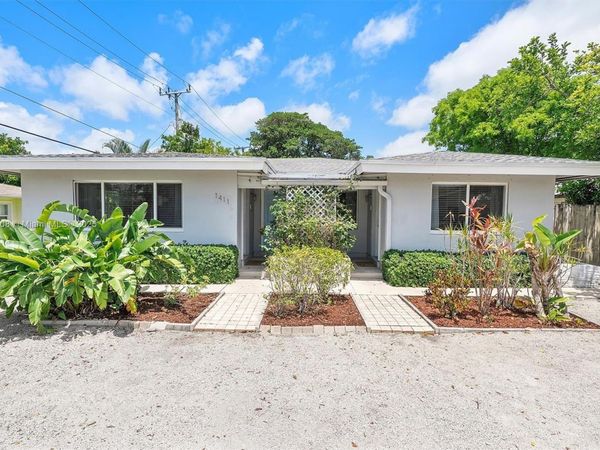 1411 NE 12th St, Fort Lauderdale, FL 33304