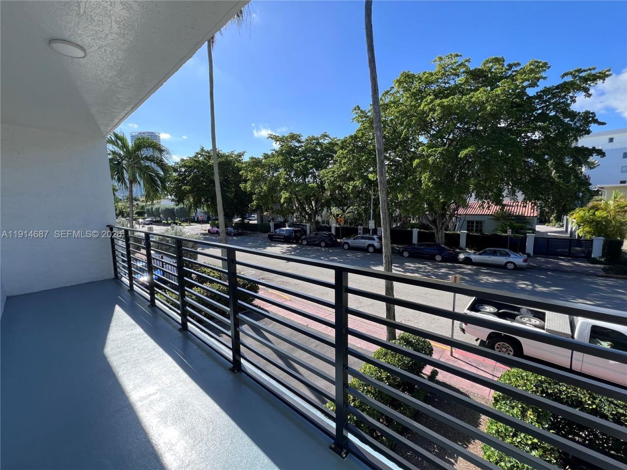 1033 Lenox Ave, Unit 202, Miami Beach, FL 33139 Photo