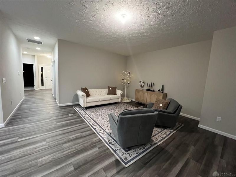 4201 Ellason Court, Centerville, OH 45440 Photo 4