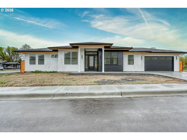 904 SW 43rd ST, Pendleton, OR 97801