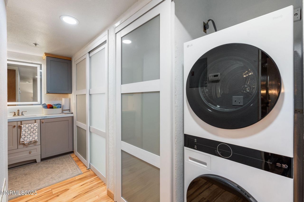 3095 Lakeside Drive, Unit APT 106, Reno, NV 89509 Photo