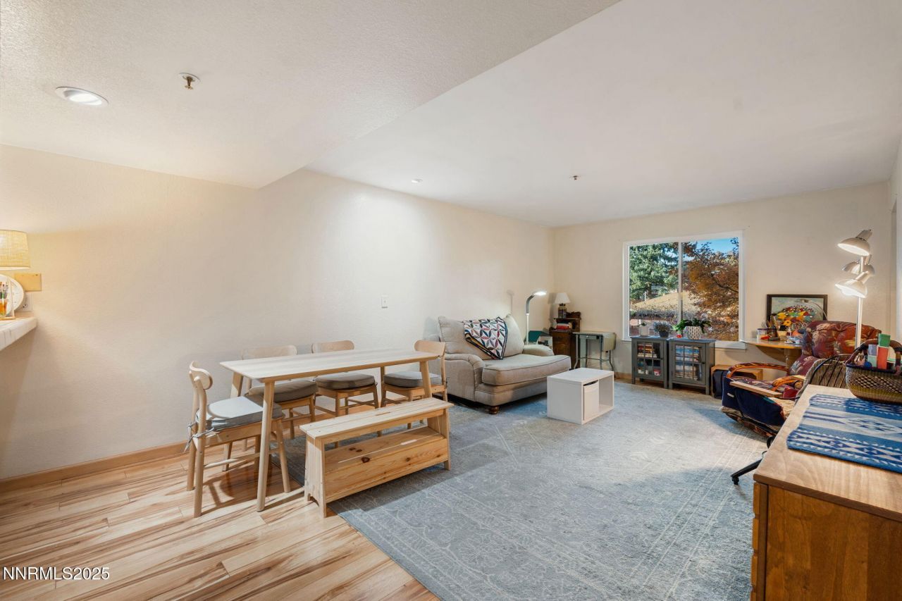 3095 Lakeside Drive, Unit APT 106, Reno, NV 89509 Photo