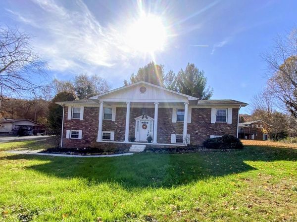 6817 Cochise Drive, Knoxville, TN 37918