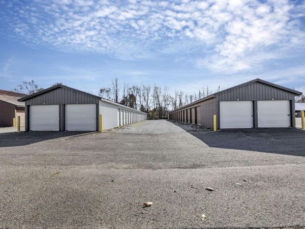 695 Mckinley Avenue, Newark, OH 43055