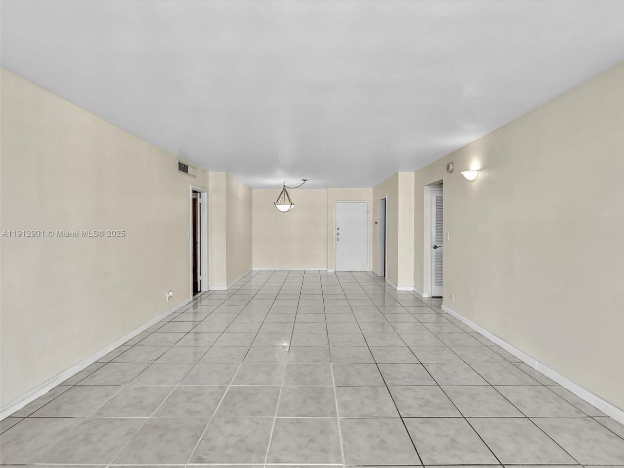 2030 S Ocean Dr, Unit 2024, Hallandale Beach, FL 33009 Photo