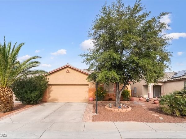 5910 Terra Grande Avenue, Las Vegas, NV 89122