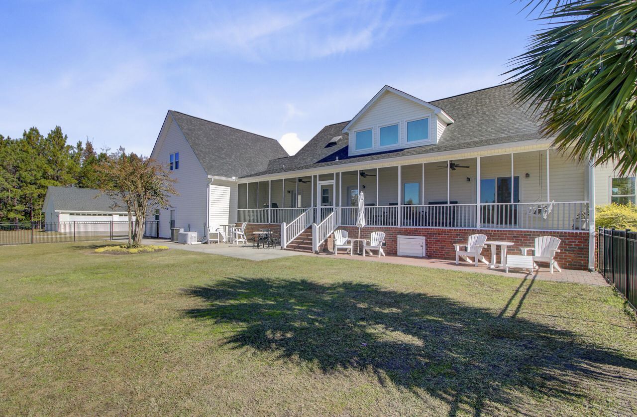 933 Tree Farm Lane Photo 61