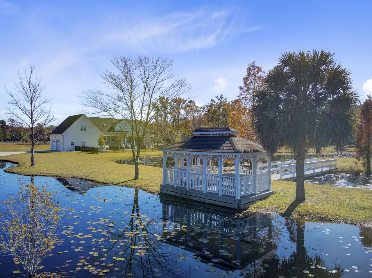 933 Tree Farm Lane Photo 71