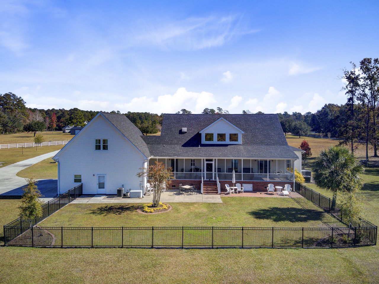 933 Tree Farm Lane Photo 73