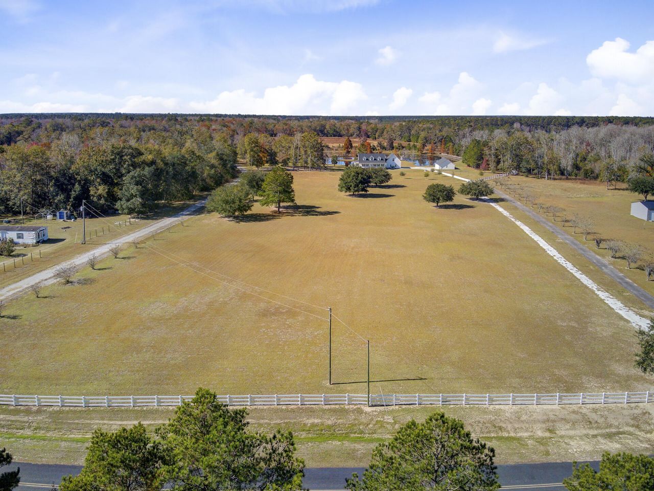 933 Tree Farm Lane Photo 94