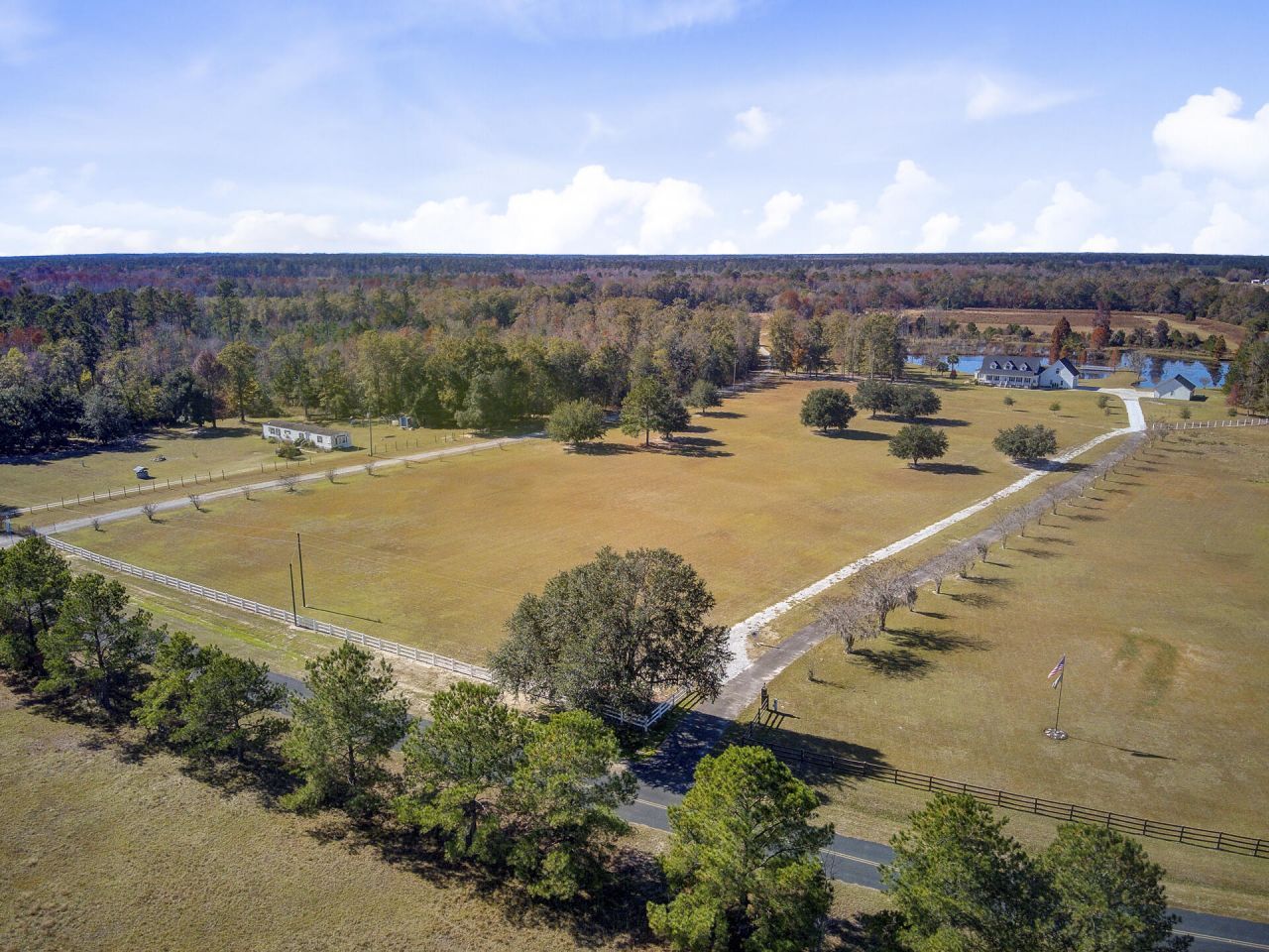 933 Tree Farm Lane Photo 95