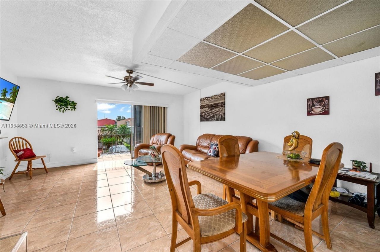 6600 W 2nd Ct, Unit 24, Hialeah, FL 33012 Photo