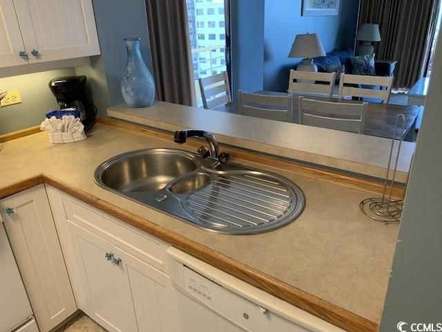 100 Ocean Creek Dr. Photo 8