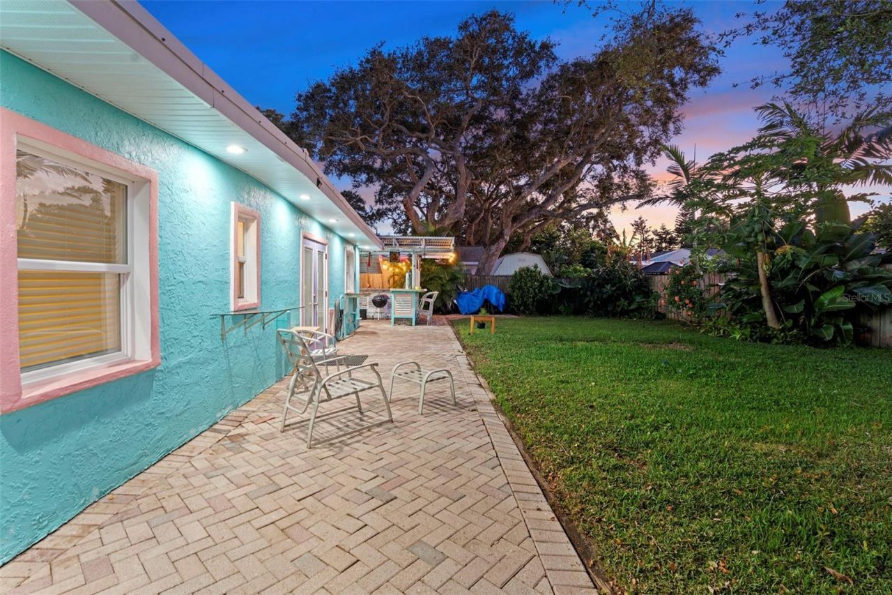 650 S Pine Street, New Smyrna Beach, FL 32169 Photo