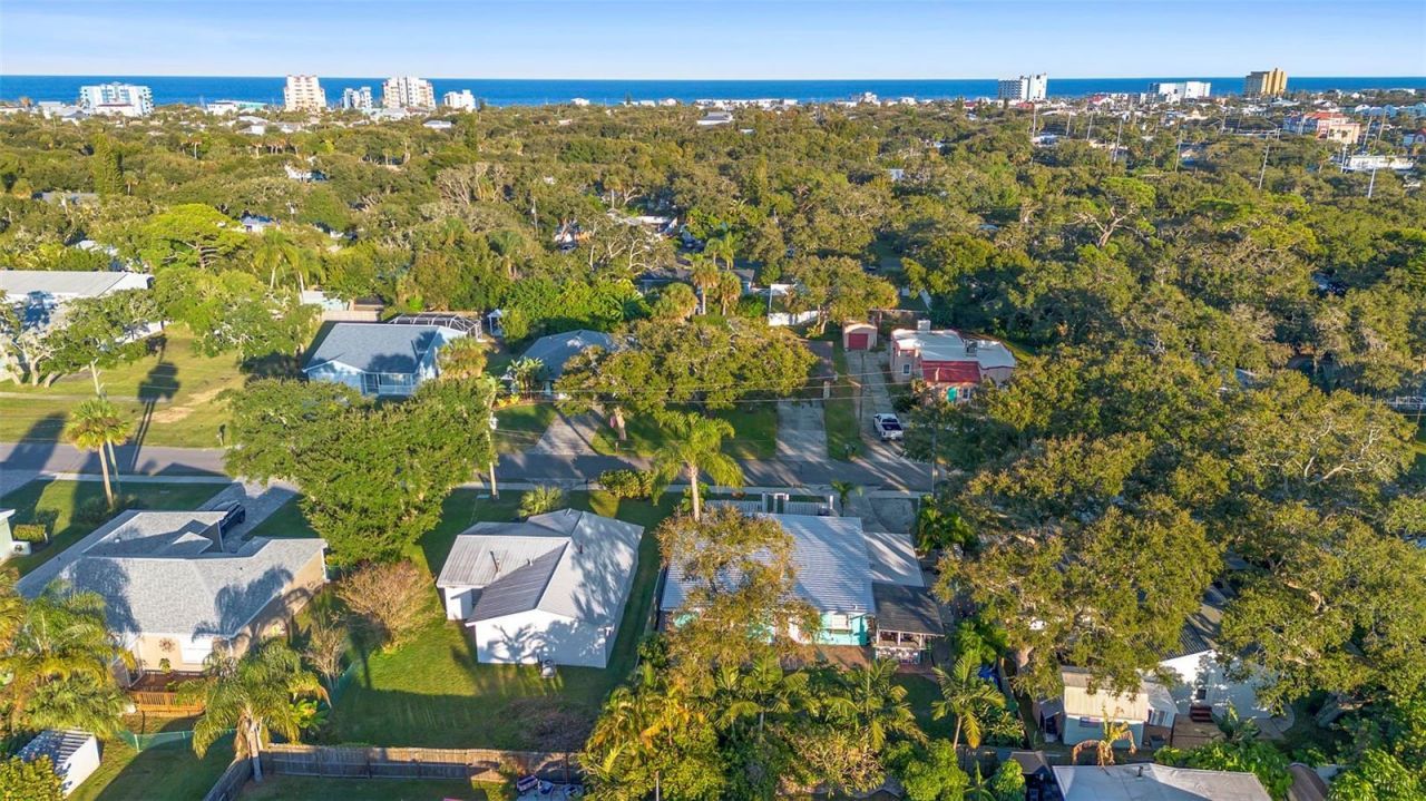 650 S Pine Street, New Smyrna Beach, FL 32169 Photo