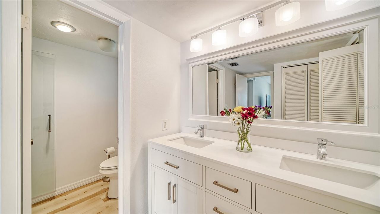 4500 Gulf Of Mexico Drive, Unit 206, Longboat Key, FL 34228 Photo