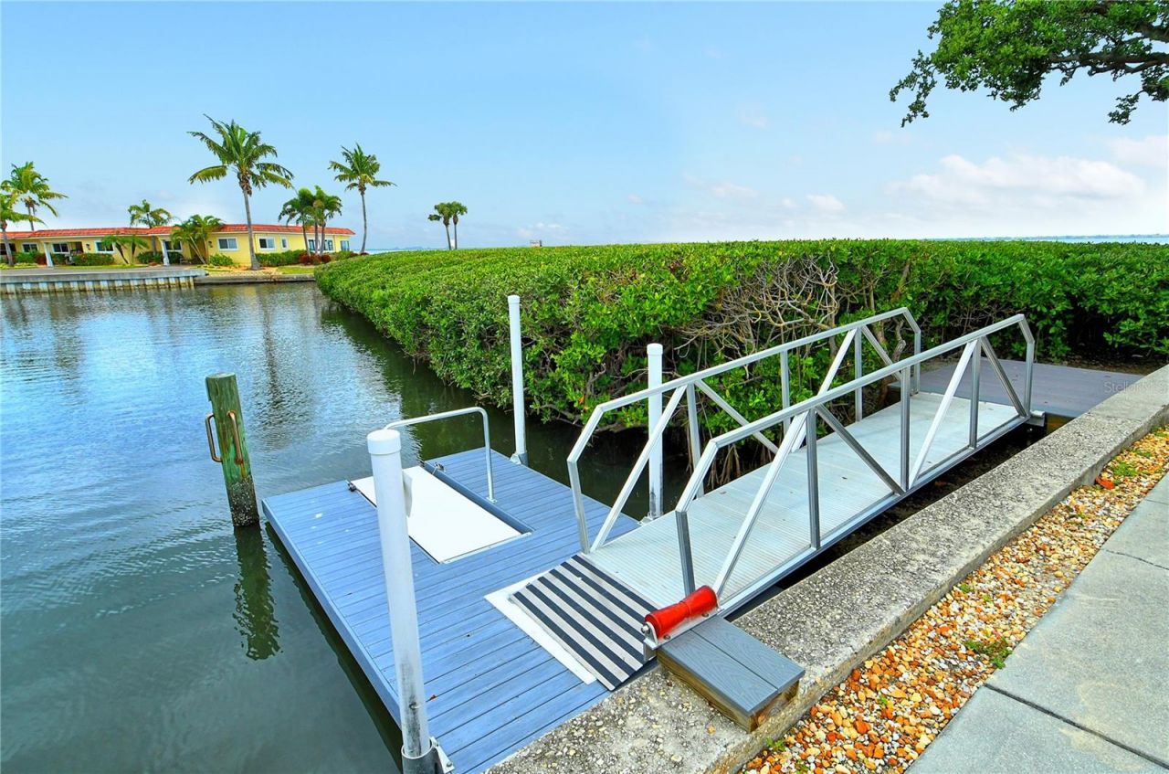 4500 Gulf Of Mexico Drive, Unit 206, Longboat Key, FL 34228 Photo