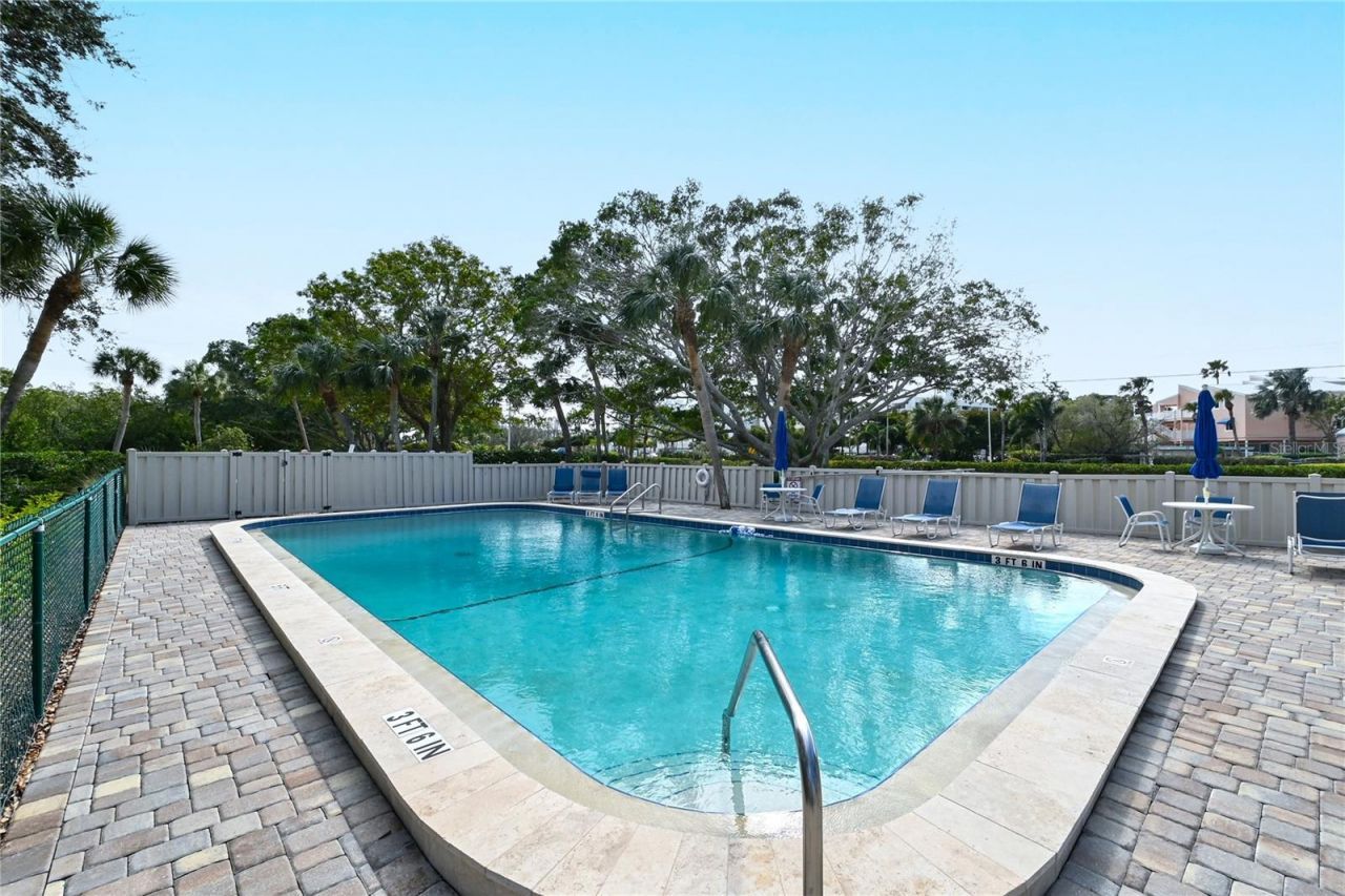 4500 Gulf Of Mexico Drive, Unit 206, Longboat Key, FL 34228 Photo