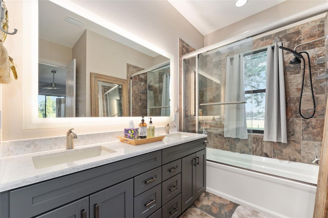 11408 N Magnolia Avenue, Ocala, FL 34475 Photo