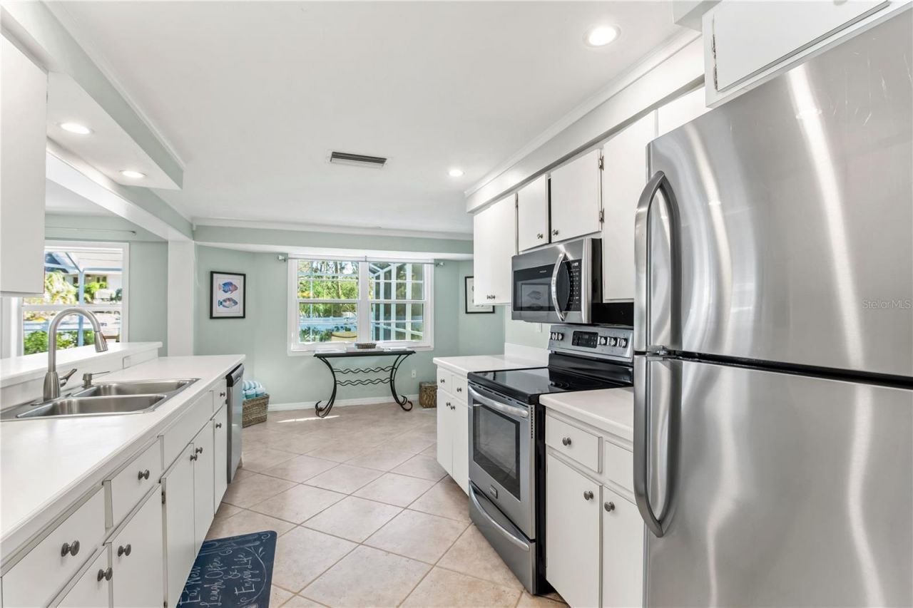 783 Birdsong Lane, Sarasota, FL 34242 Photo