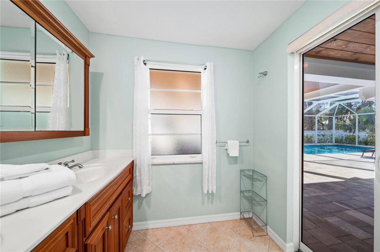 783 Birdsong Lane, Sarasota, FL 34242 Photo