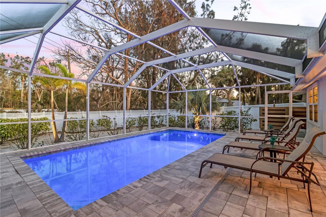 783 Birdsong Lane, Sarasota, FL 34242 Photo