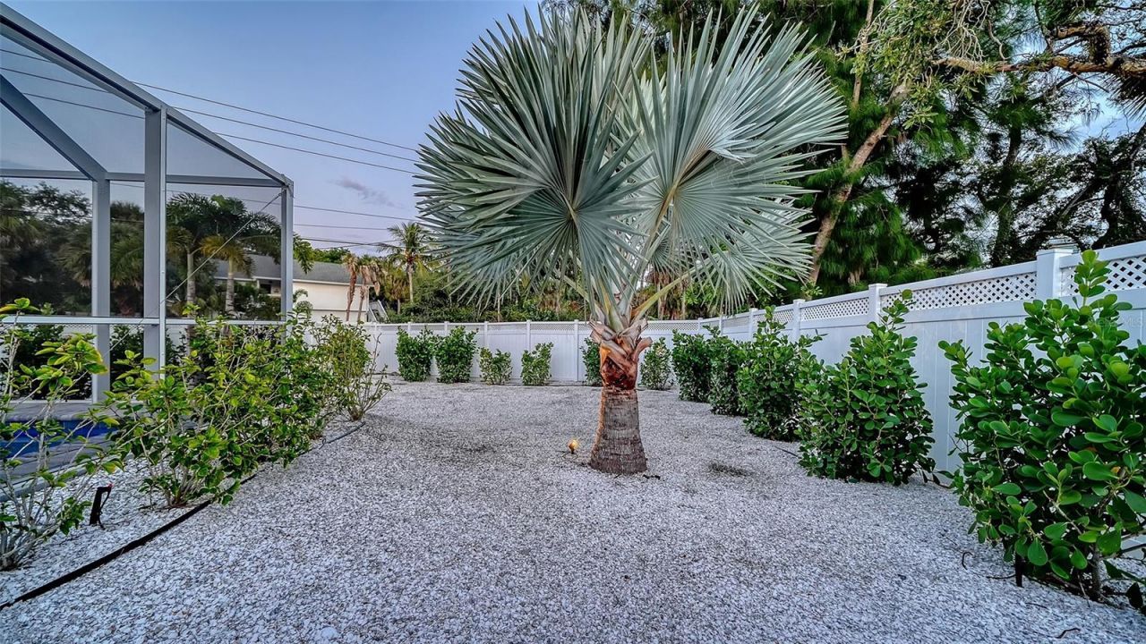 783 Birdsong Lane, Sarasota, FL 34242 Photo