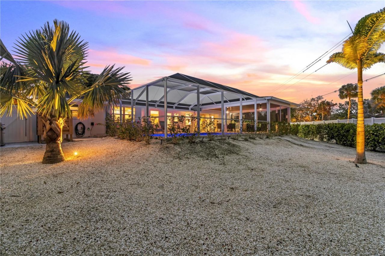 783 Birdsong Lane, Sarasota, FL 34242 Photo