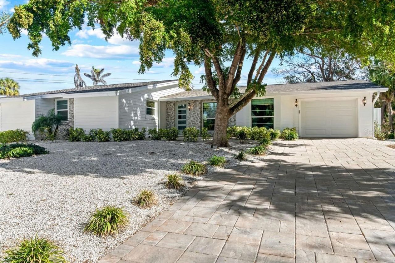 783 Birdsong Lane, Sarasota, FL 34242 Photo