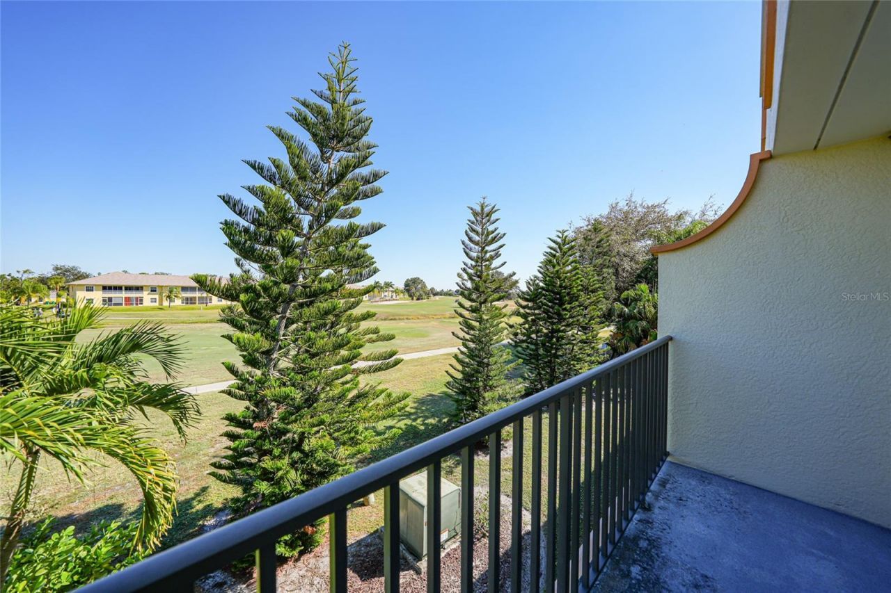 1246 Rio De Janeiro Avenue, Unit 505, Punta Gorda, FL 33983 Photo