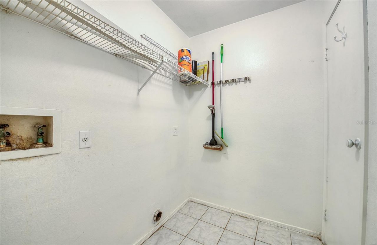 1400 Gandy Blvd. N Boulevard N, Unit 811, Saint Petersburg, FL 33702 Photo