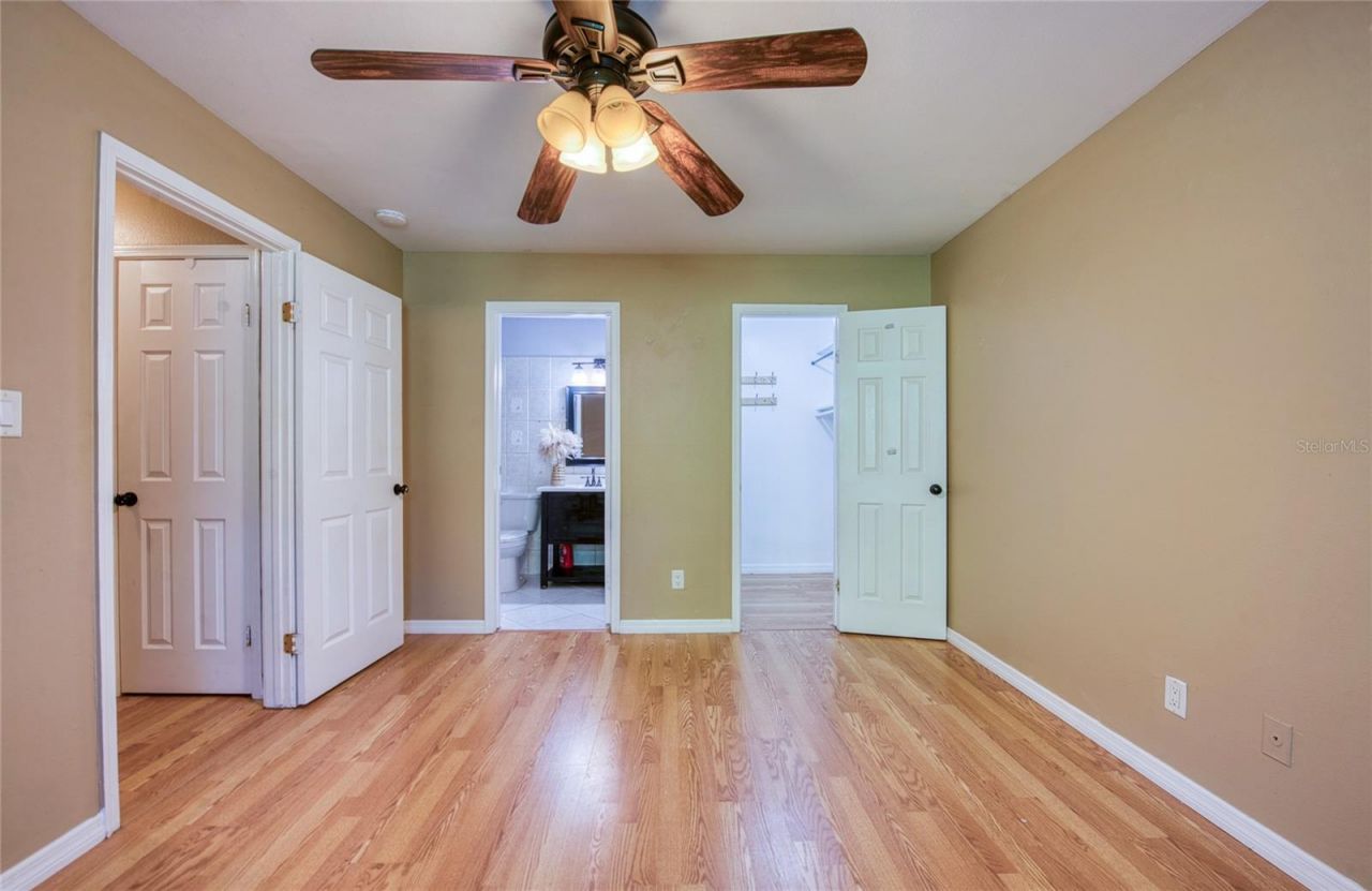 1400 Gandy Blvd. N Boulevard N, Unit 811, Saint Petersburg, FL 33702 Photo