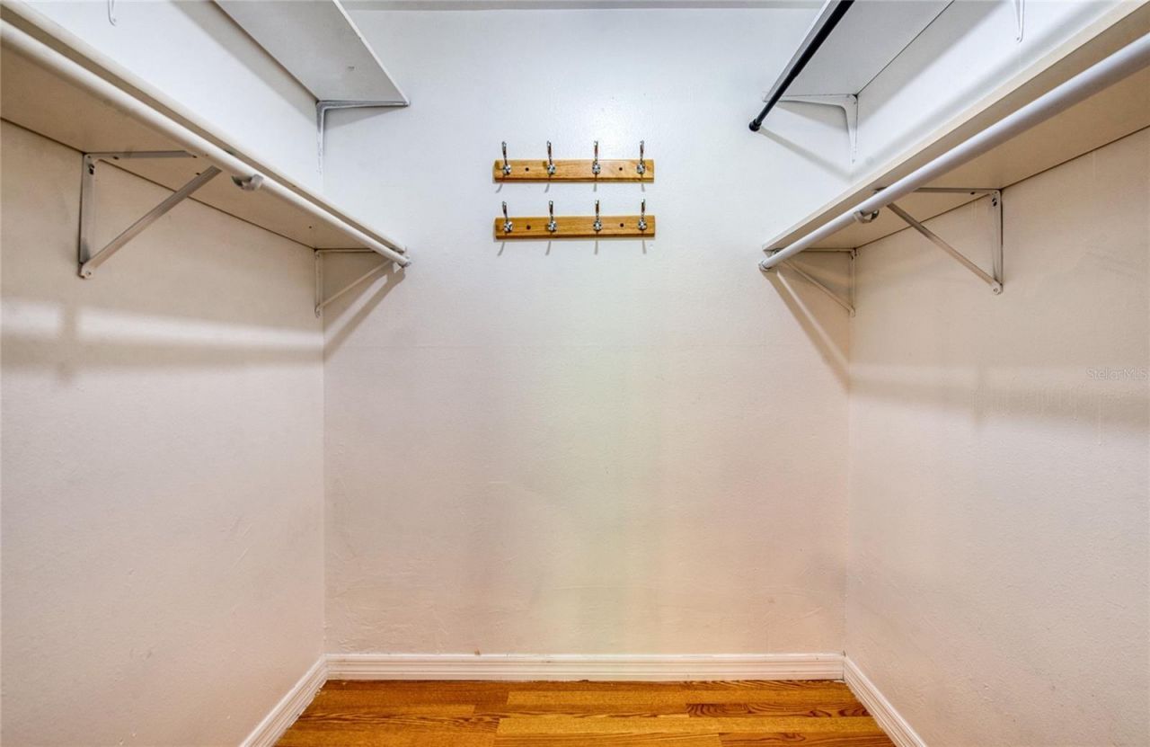 1400 Gandy Blvd. N Boulevard N, Unit 811, Saint Petersburg, FL 33702 Photo