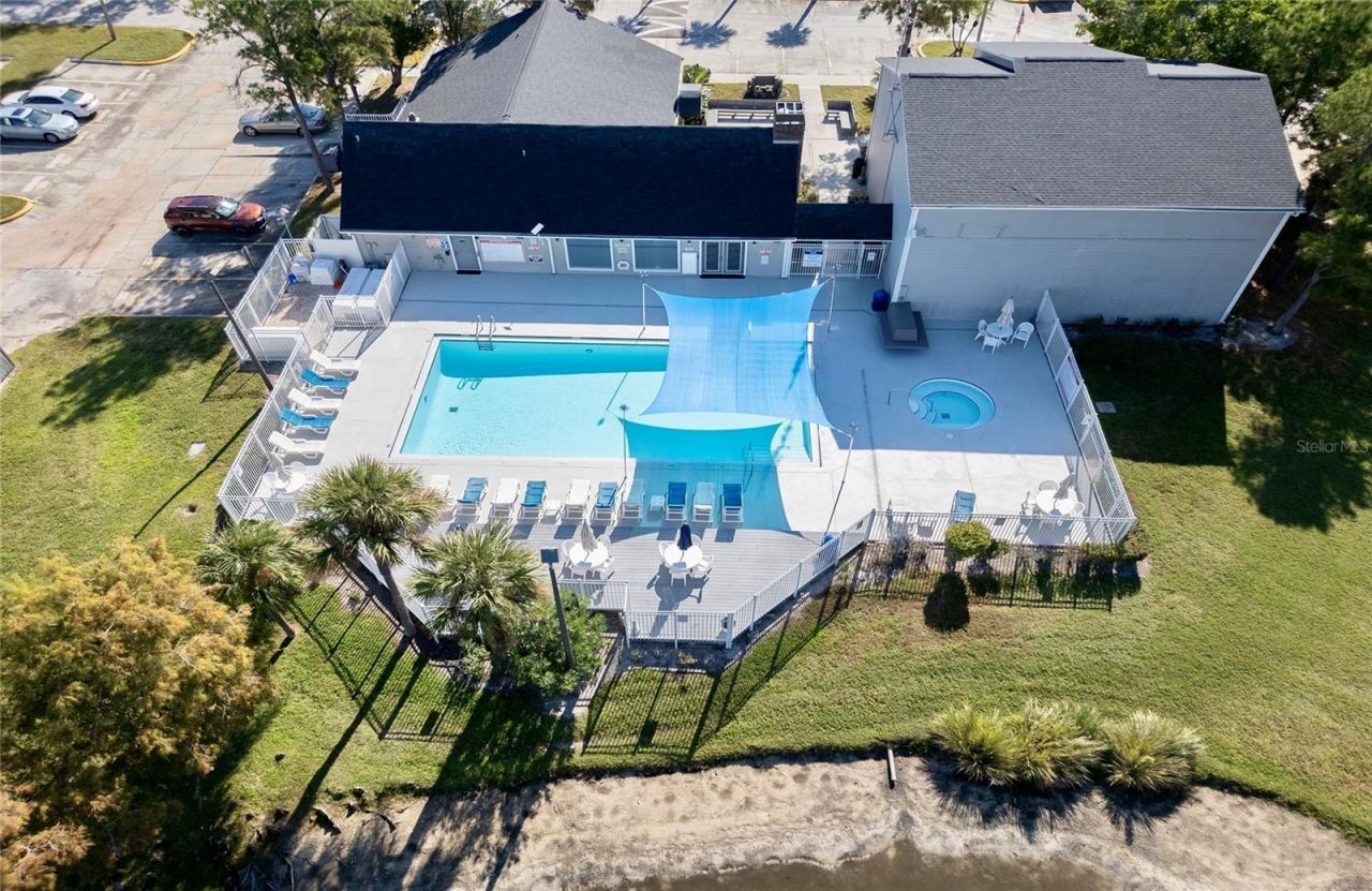 1400 Gandy Blvd. N Boulevard N, Unit 811, Saint Petersburg, FL 33702 Photo