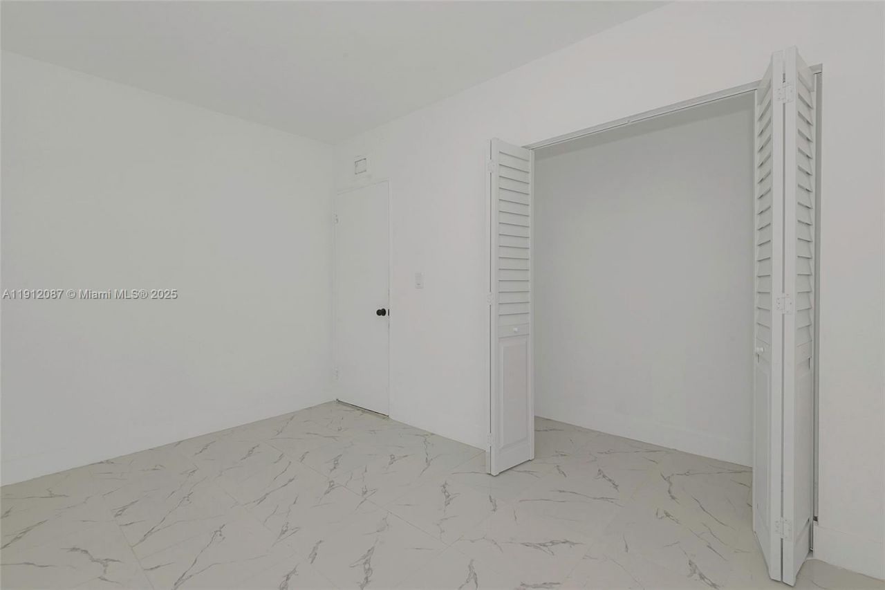 731 NE 16th St, Fort Lauderdale, FL 33304 Photo