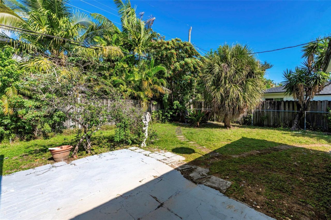 731 NE 16th St, Fort Lauderdale, FL 33304 Photo