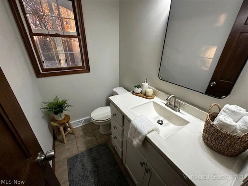 13356 Mogadore Avenue NW, Uniontown, OH 44685 Photo 8