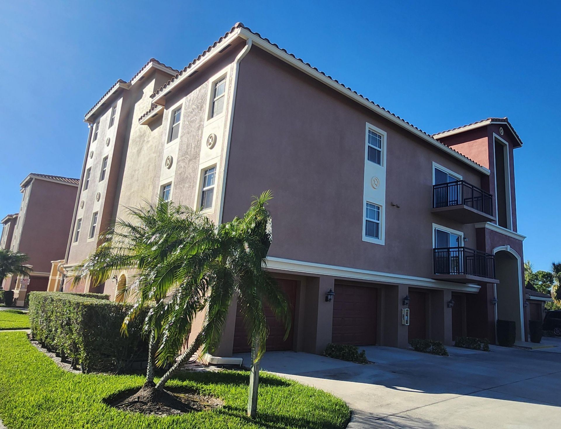 4190 Gator Greens Way, Unit 24, Fort Pierce, FL 34982 Photo