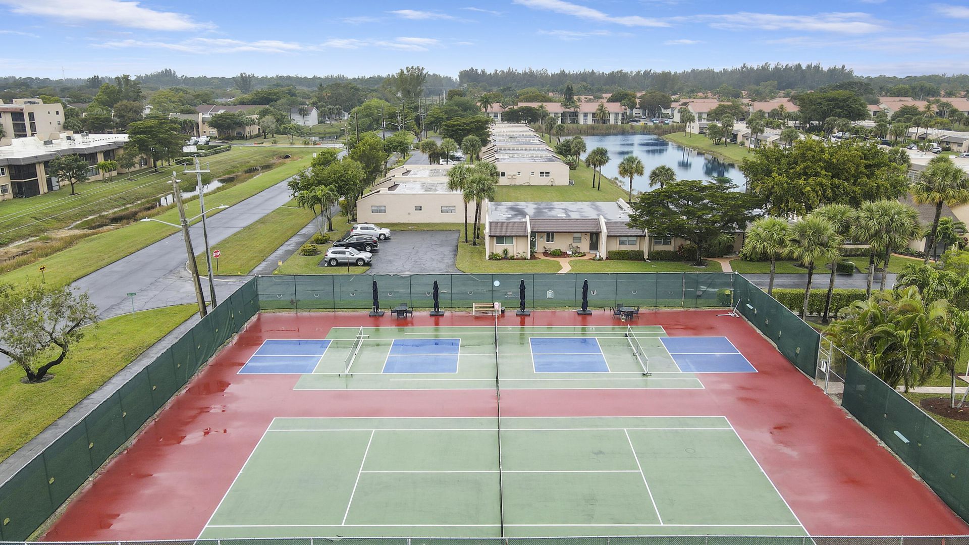 120 Lake Constance Drive, West Palm Beach, FL 33411 Photo