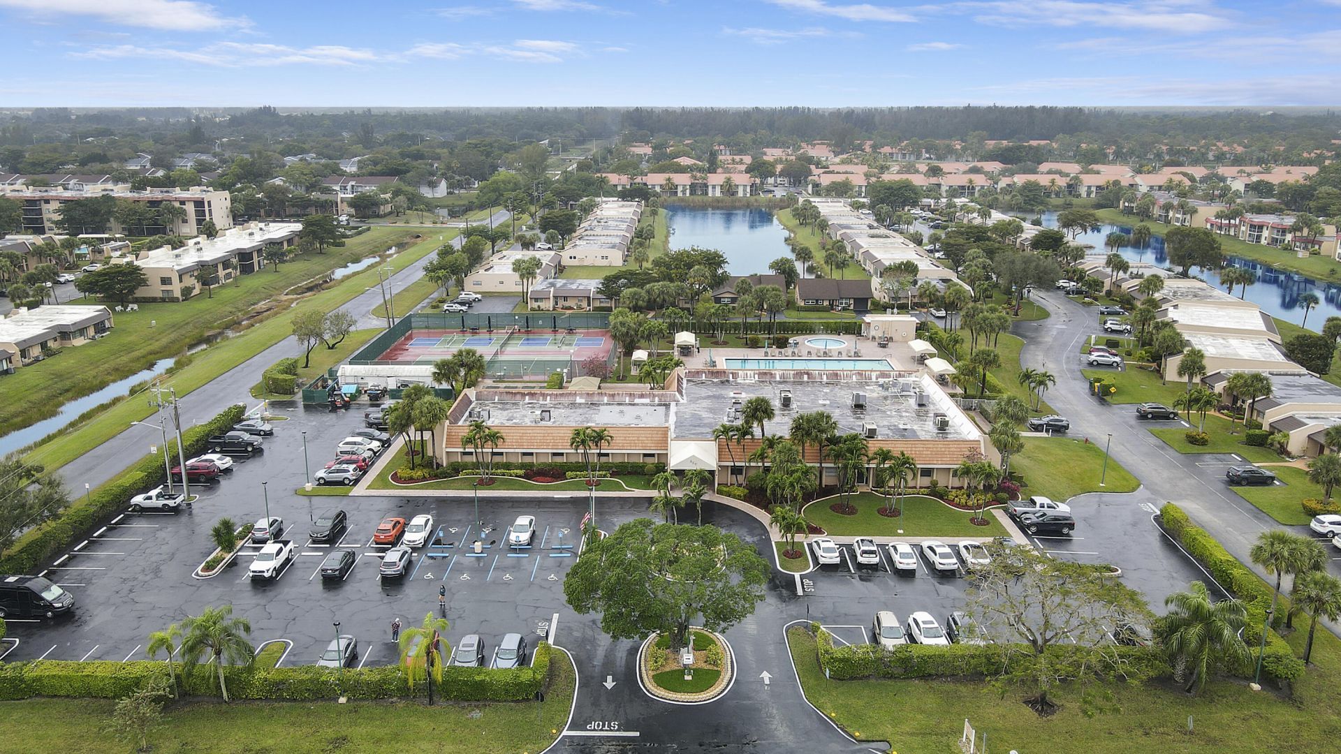 120 Lake Constance Drive, West Palm Beach, FL 33411 Photo