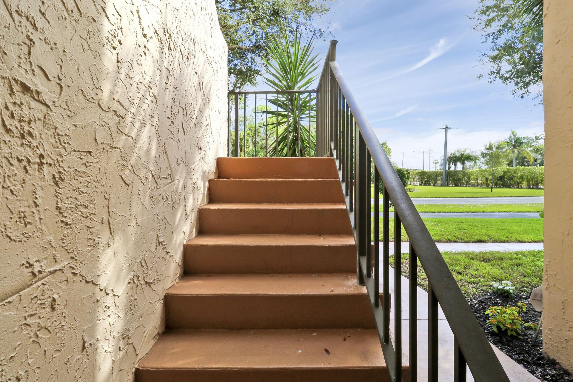 120 Lake Constance Drive, West Palm Beach, FL 33411 Photo