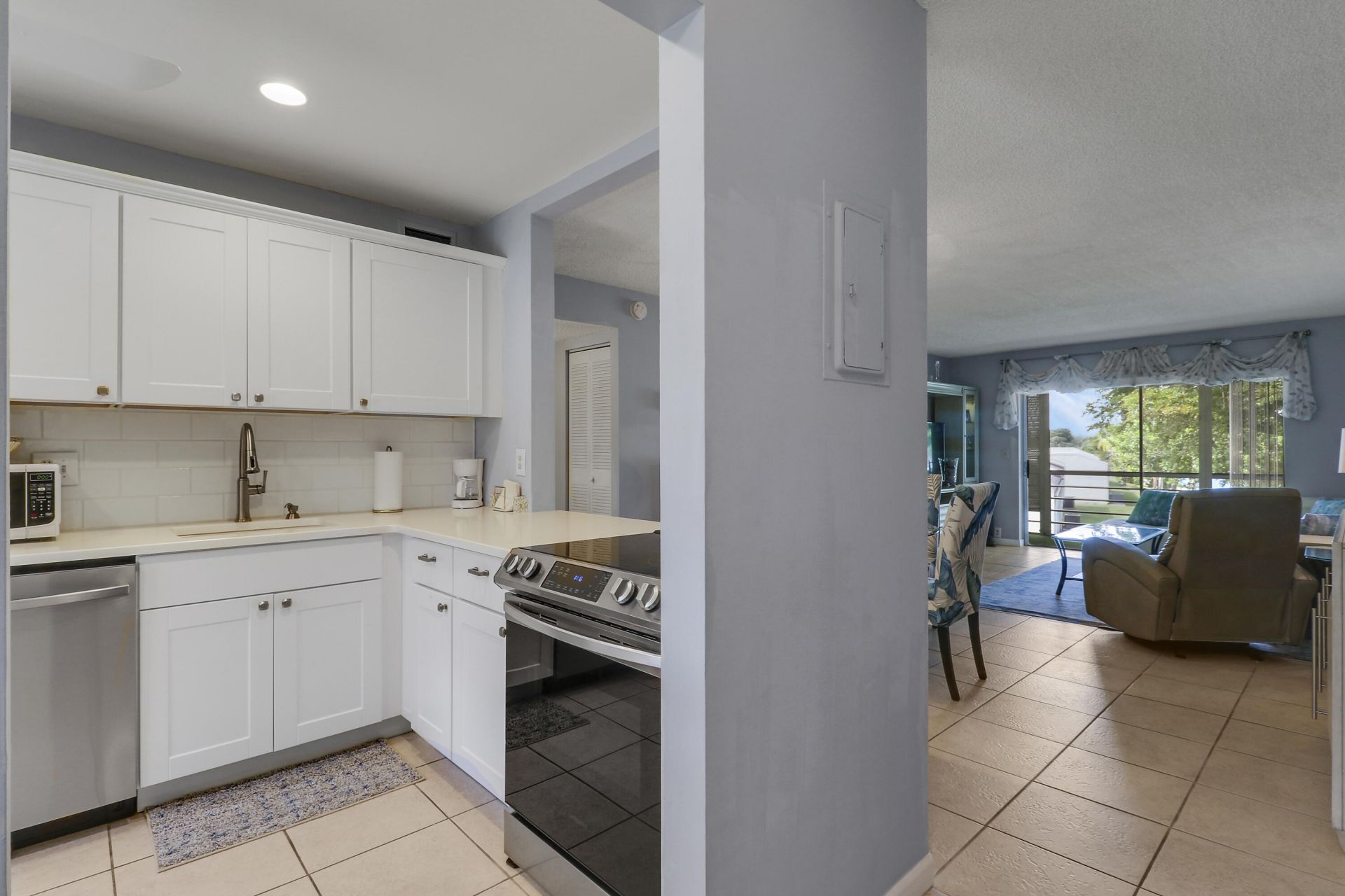 120 Lake Constance Drive, West Palm Beach, FL 33411 Photo