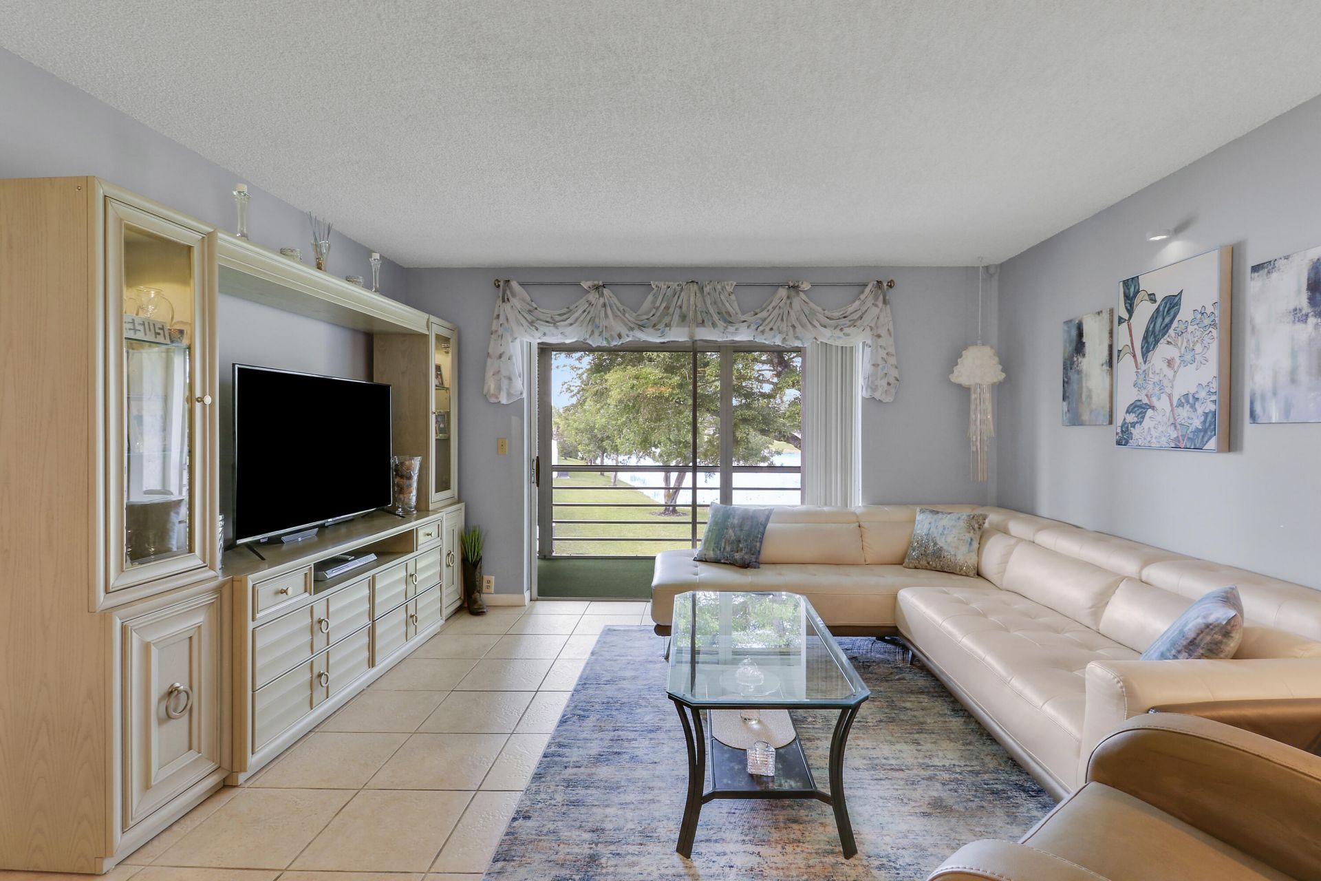 120 Lake Constance Drive, West Palm Beach, FL 33411 Photo