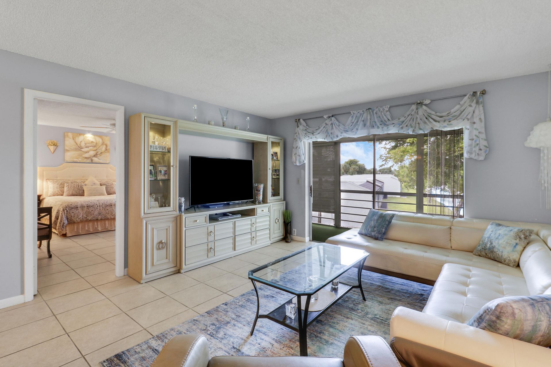 120 Lake Constance Drive, West Palm Beach, FL 33411 Photo