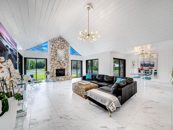 583 Rambling Drive Circle, Wellington, FL 33414